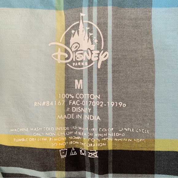 Disney plaid short sleeve button up size medium - Picture 5 of 5